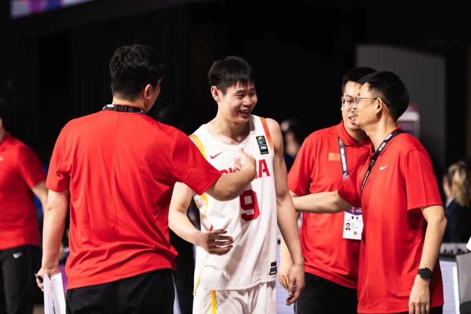 U17世界杯:中国男篮大胜委内瑞拉 陈昱休三分5中5张懿赵杰15+7+5